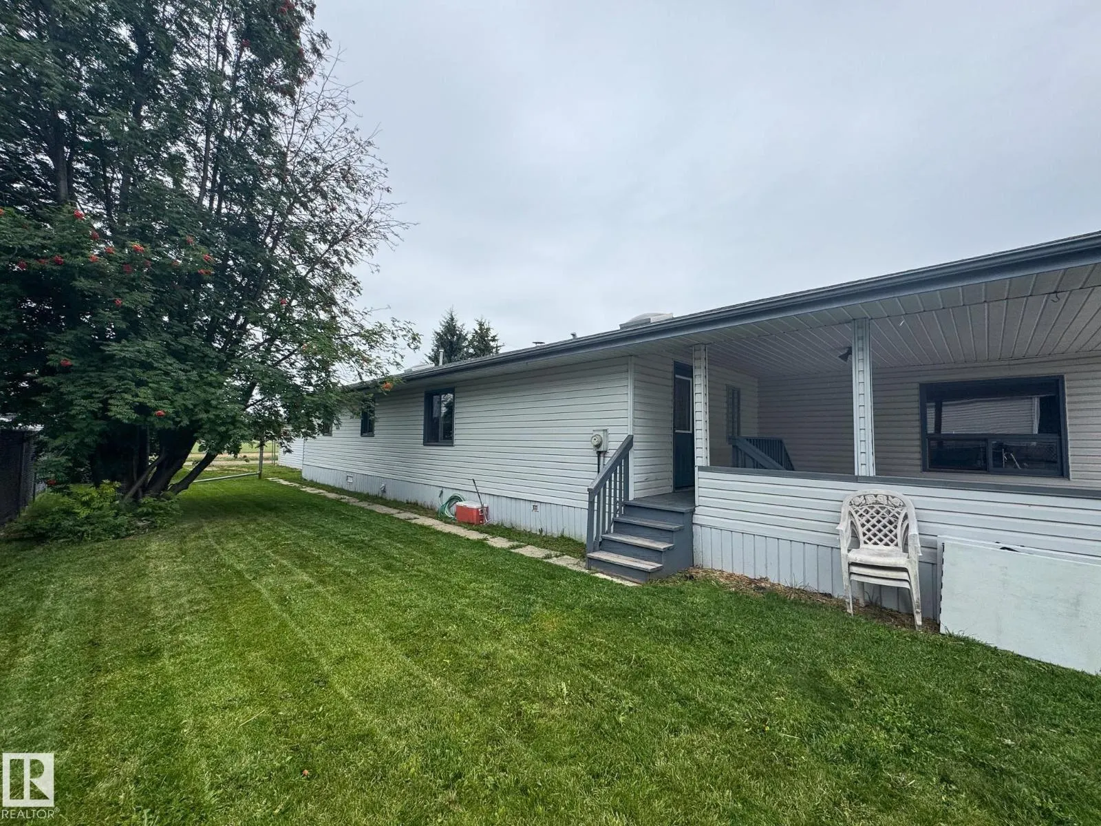 27 Auttreaux DR