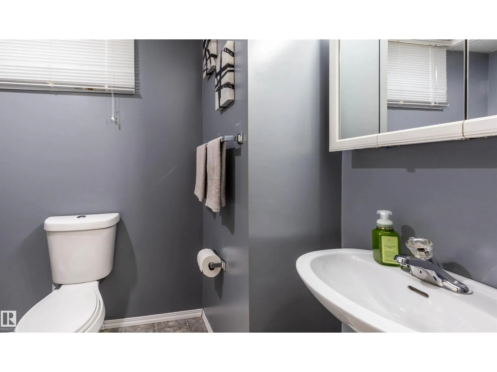 12433 134 ST NW NW