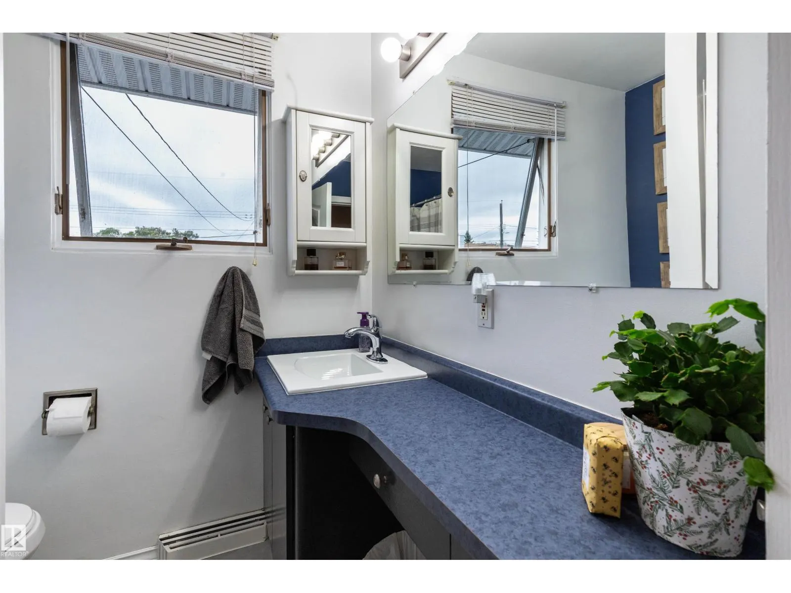 12433 134 ST NW NW