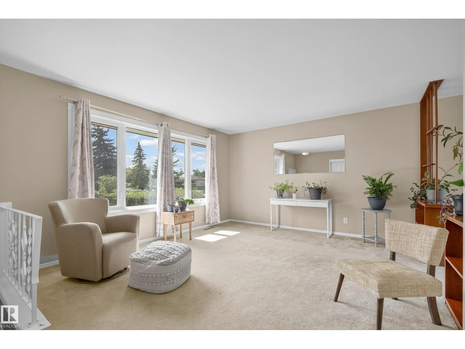 8016 131A AV NW