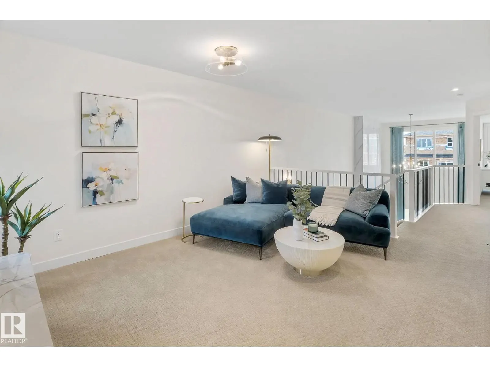 280 Lodge Pole PL