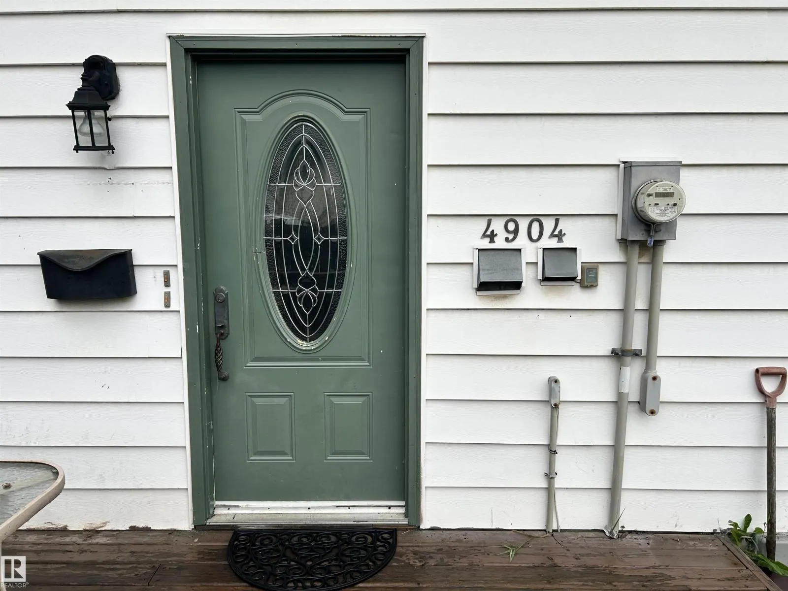 4904 19 AV NW
