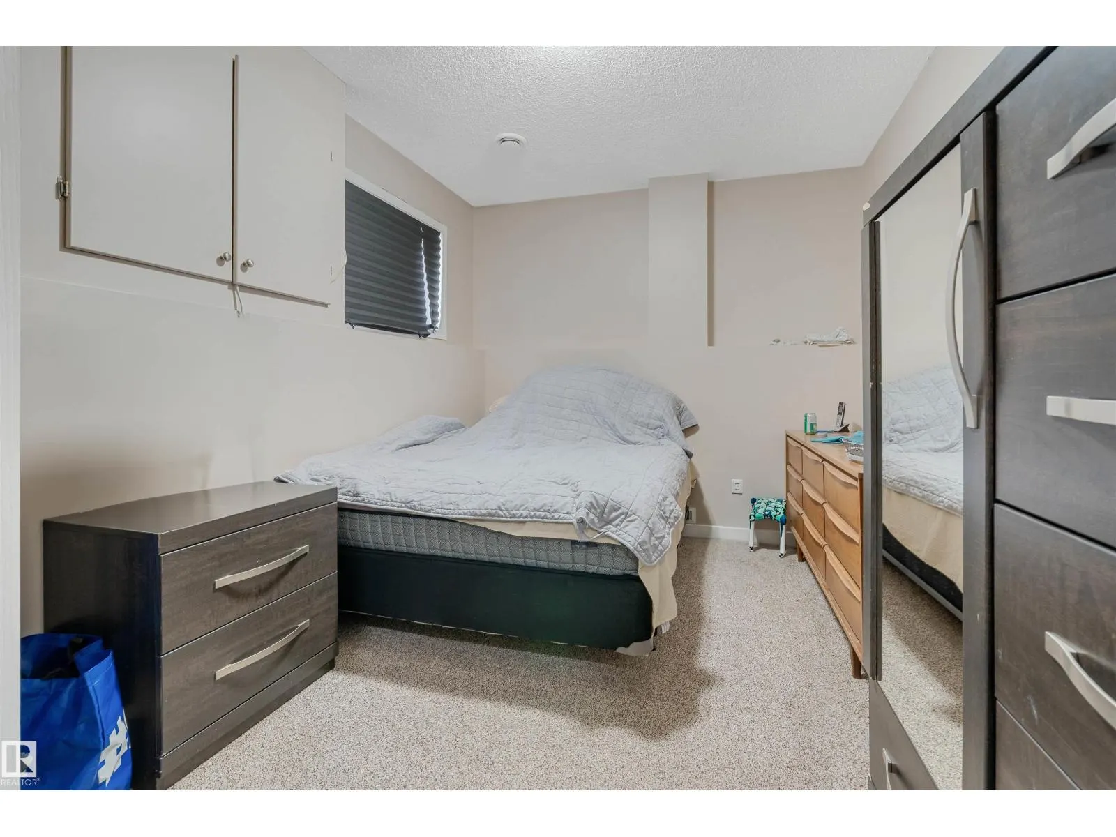12957 - 12959 117 ST NW