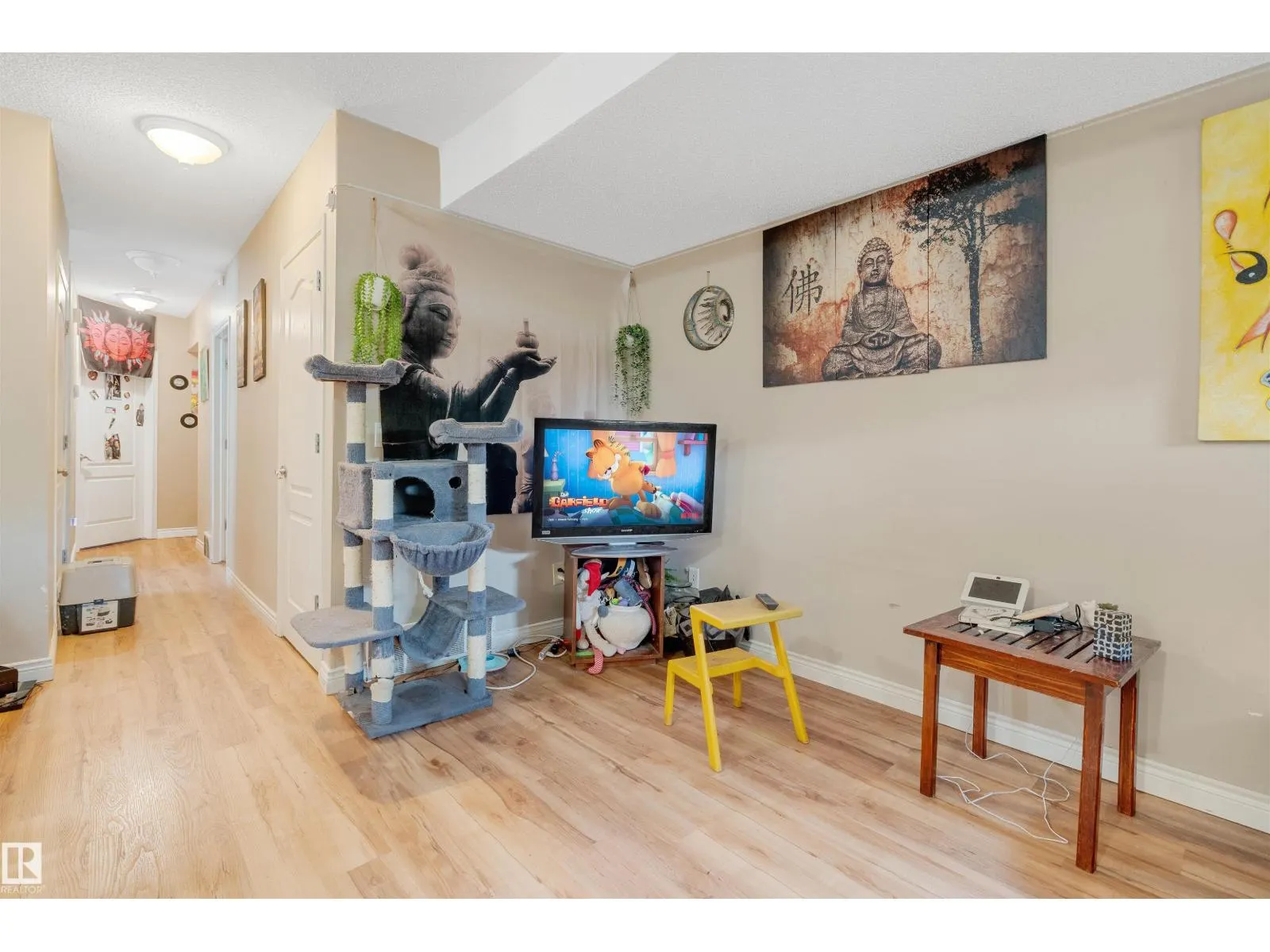 12957 - 12959 117 ST NW