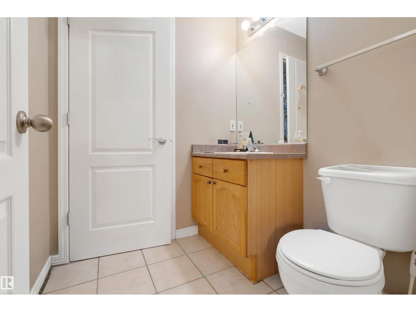 12957 - 12959 117 ST NW