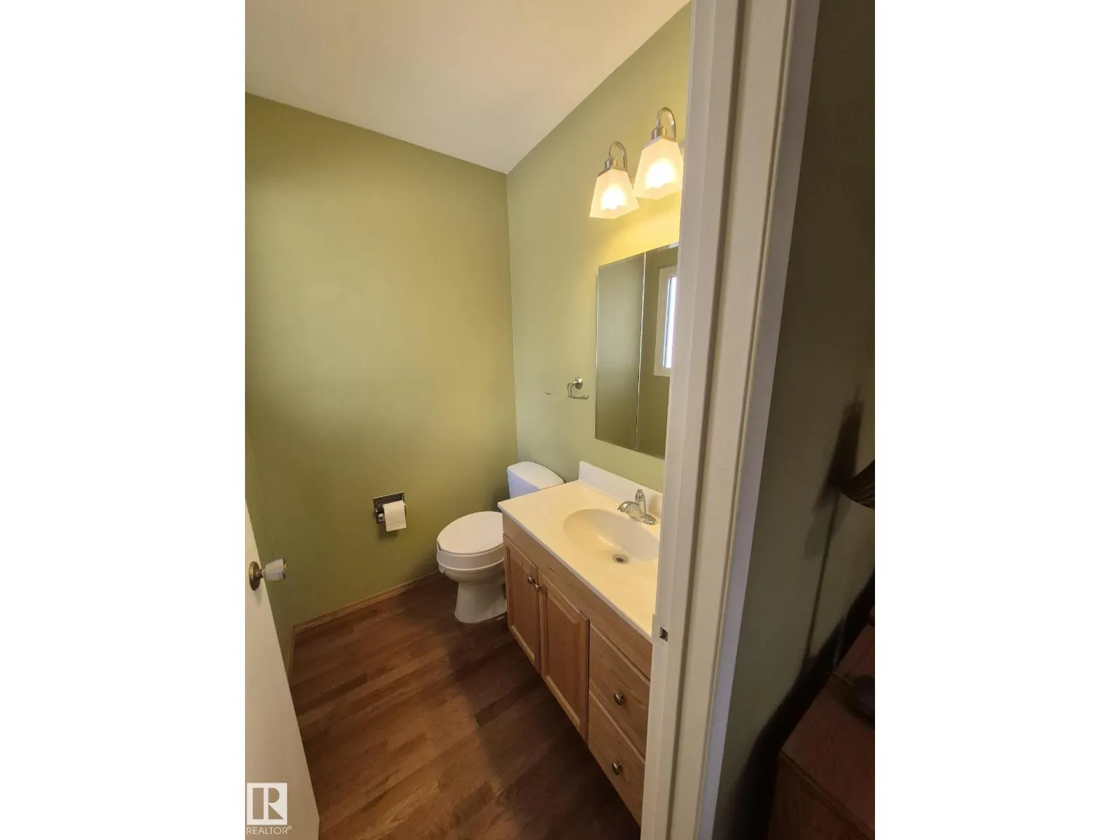 35 LIVINGSTONE CR