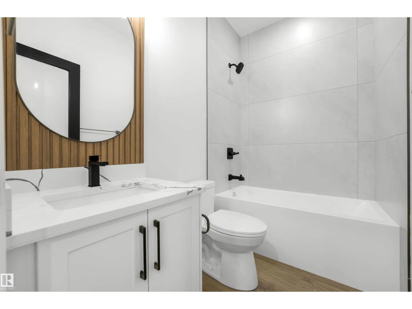 48 GRASSVIEW CR