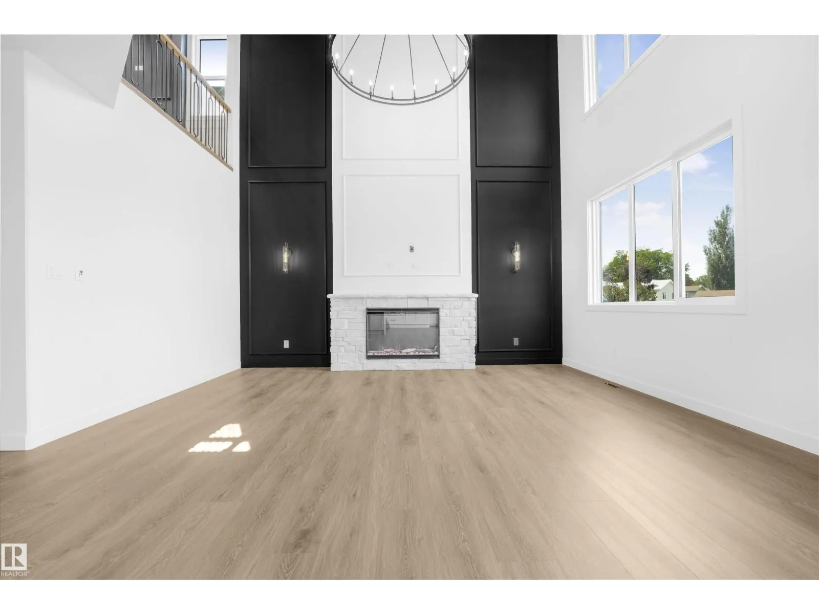 48 GRASSVIEW CR