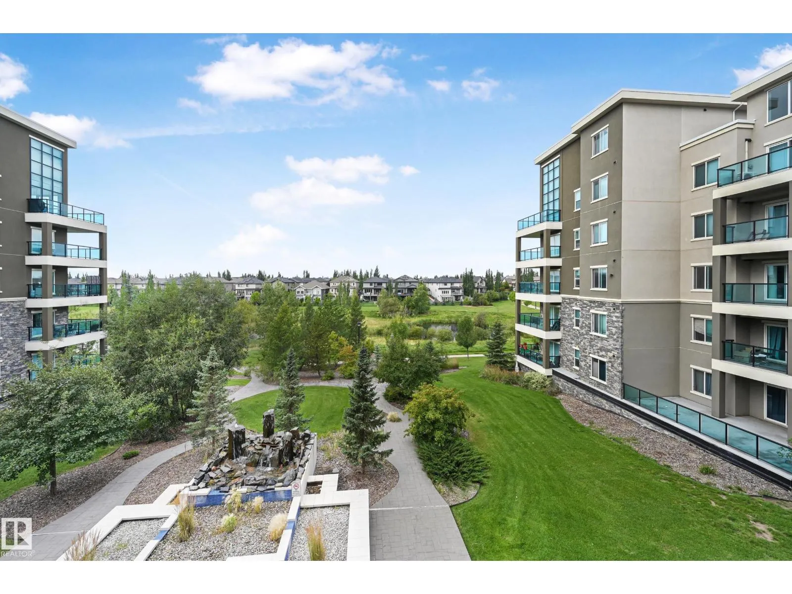 #313 1230 WINDERMERE WY SW