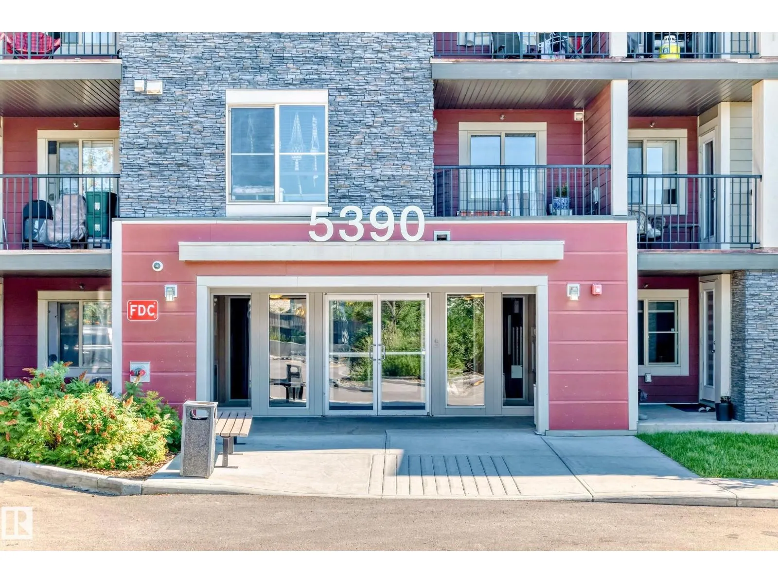 #111 5390 CHAPPELLE RD SW