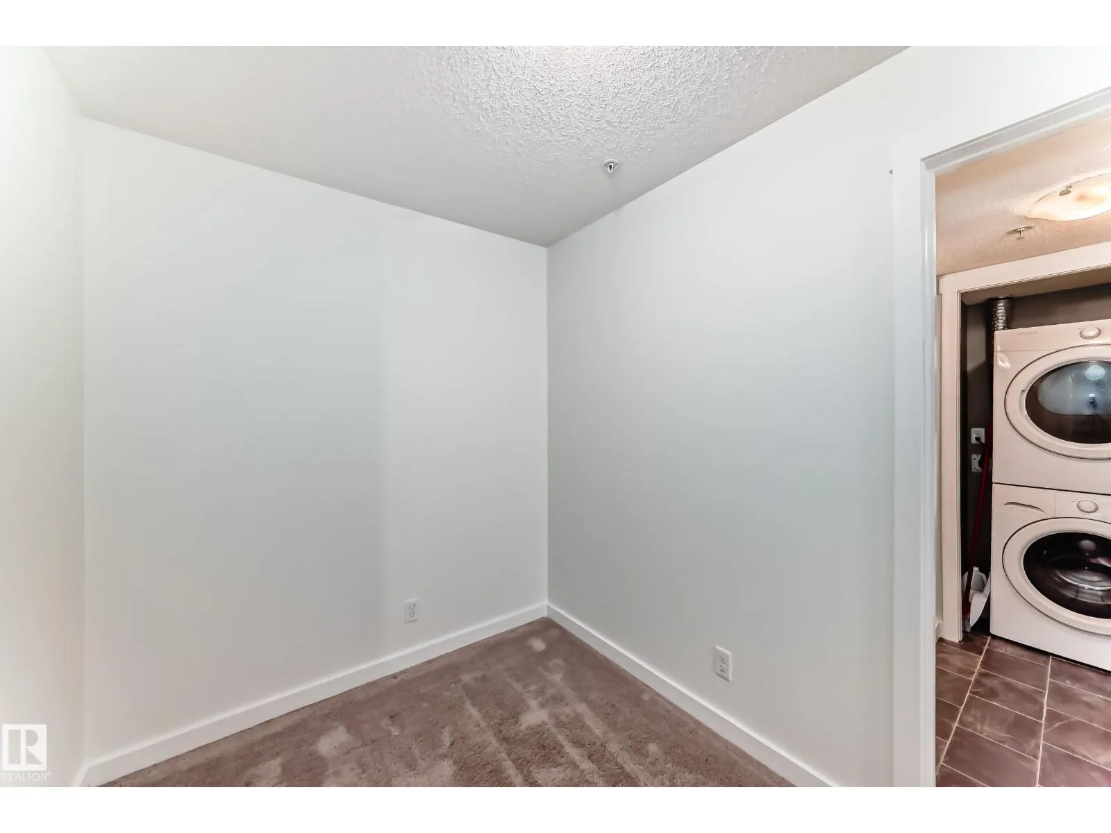#111 5390 CHAPPELLE RD SW