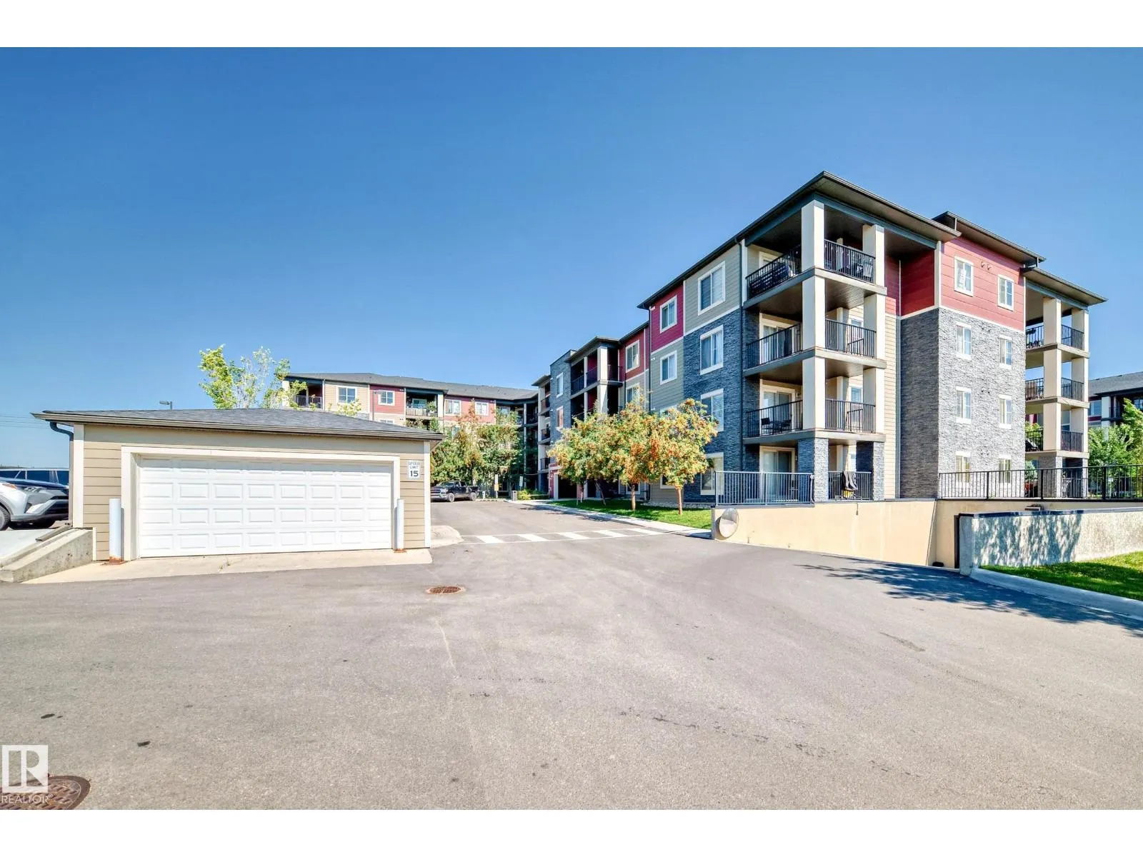 #111 5390 CHAPPELLE RD SW