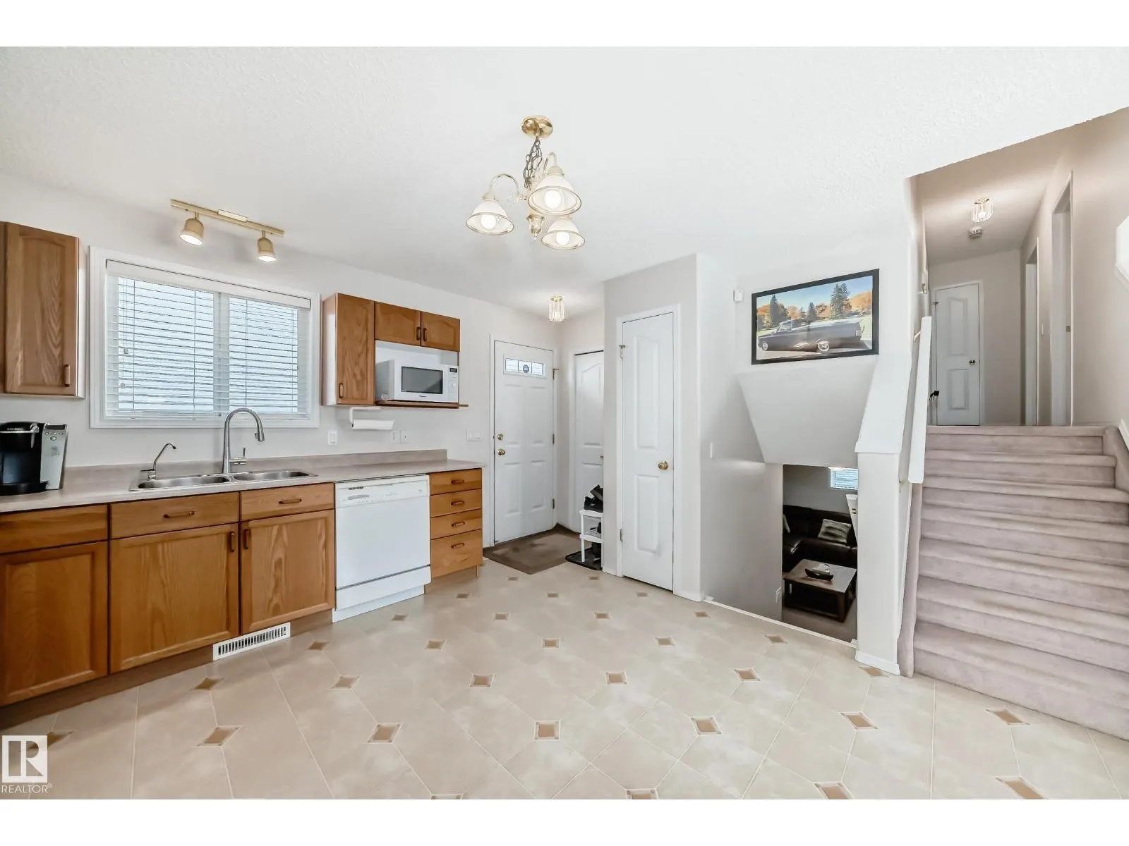 17215 88 ST NW