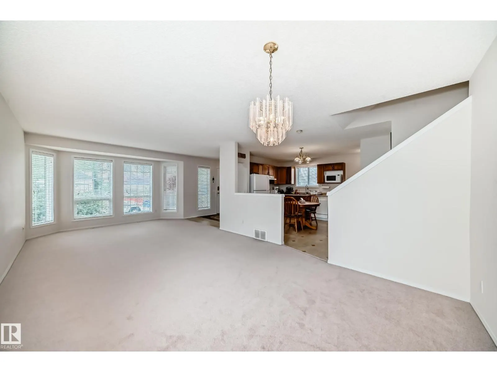 17215 88 ST NW