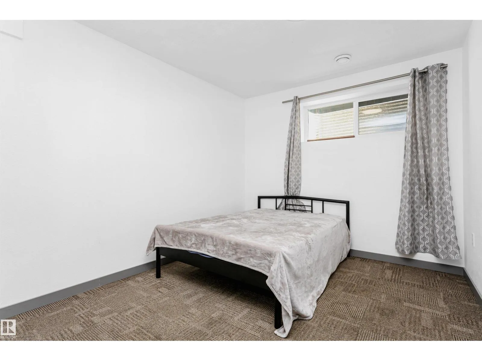 7703 GETTY WD NW