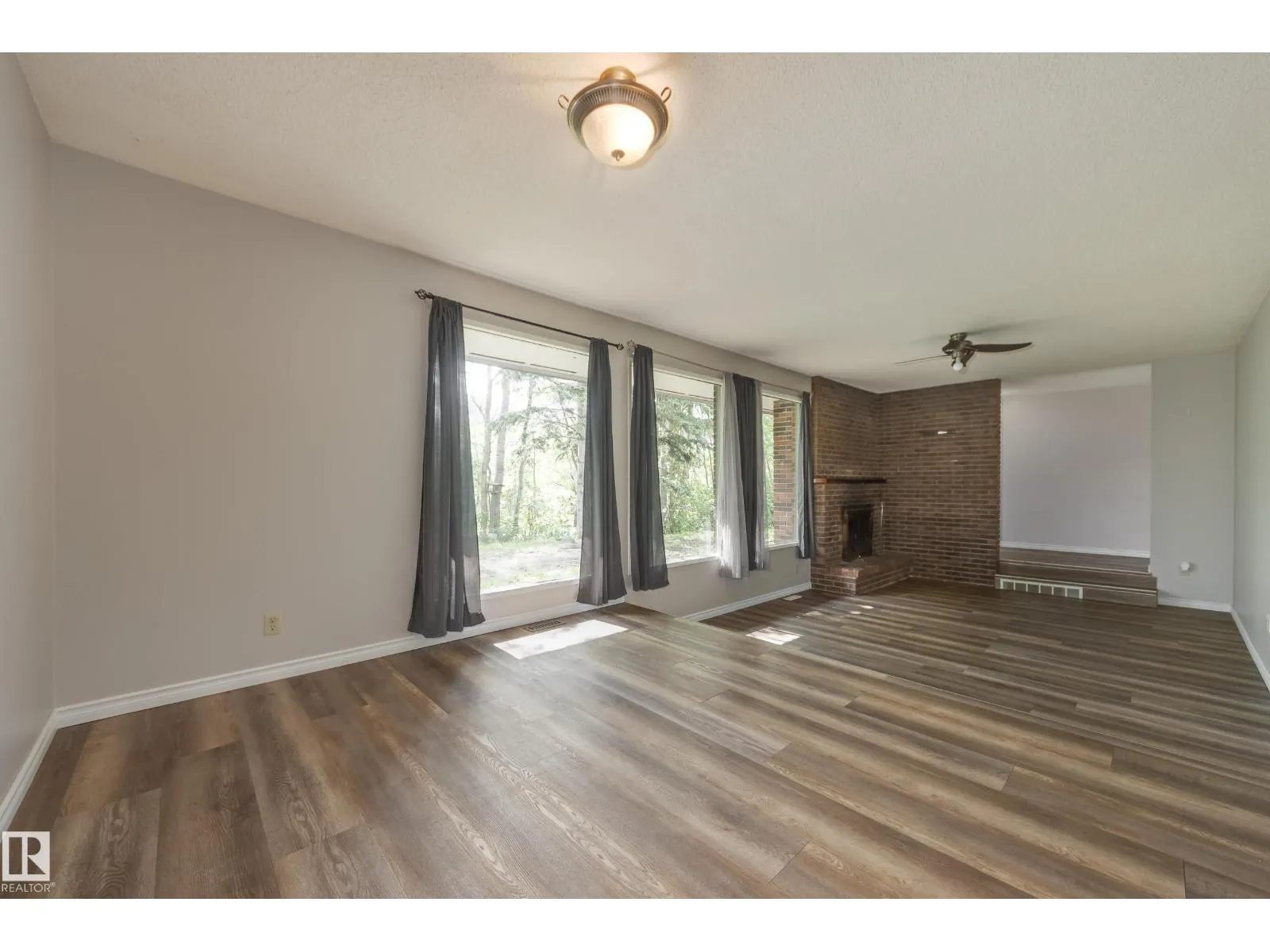 #253 52152 RGE ROAD 225