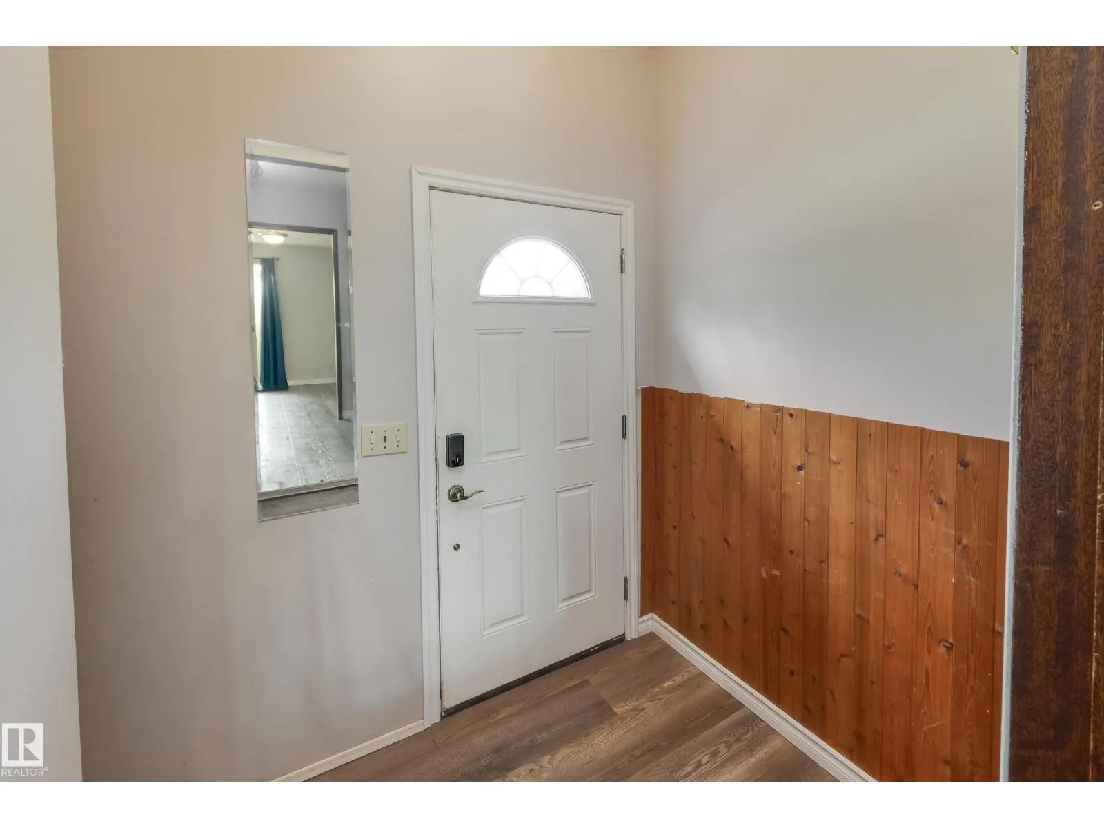 #253 52152 RGE ROAD 225