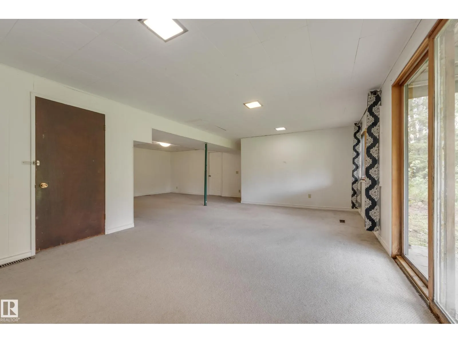#253 52152 RGE ROAD 225