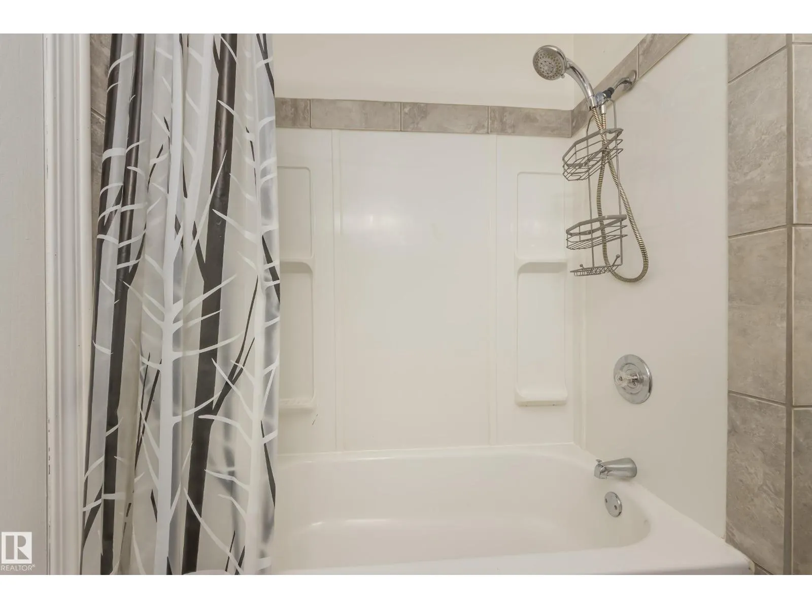 #253 52152 RGE ROAD 225