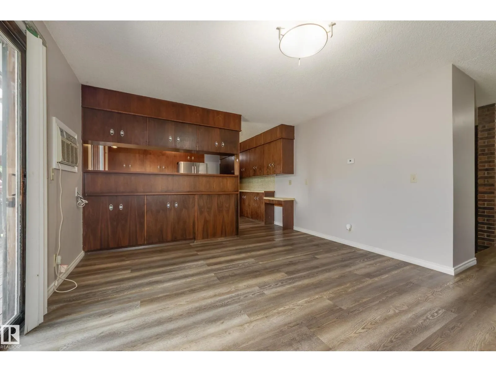 #253 52152 RGE ROAD 225