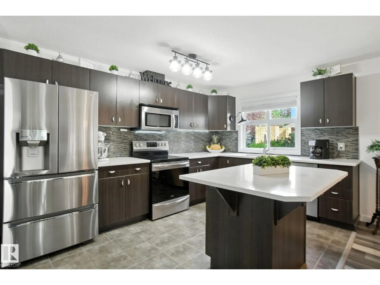 #134 11505 ELLERSLIE RD SW