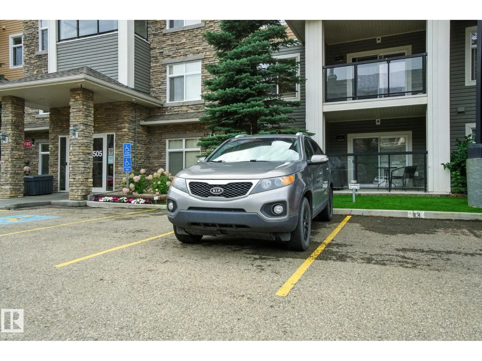 #134 11505 ELLERSLIE RD SW