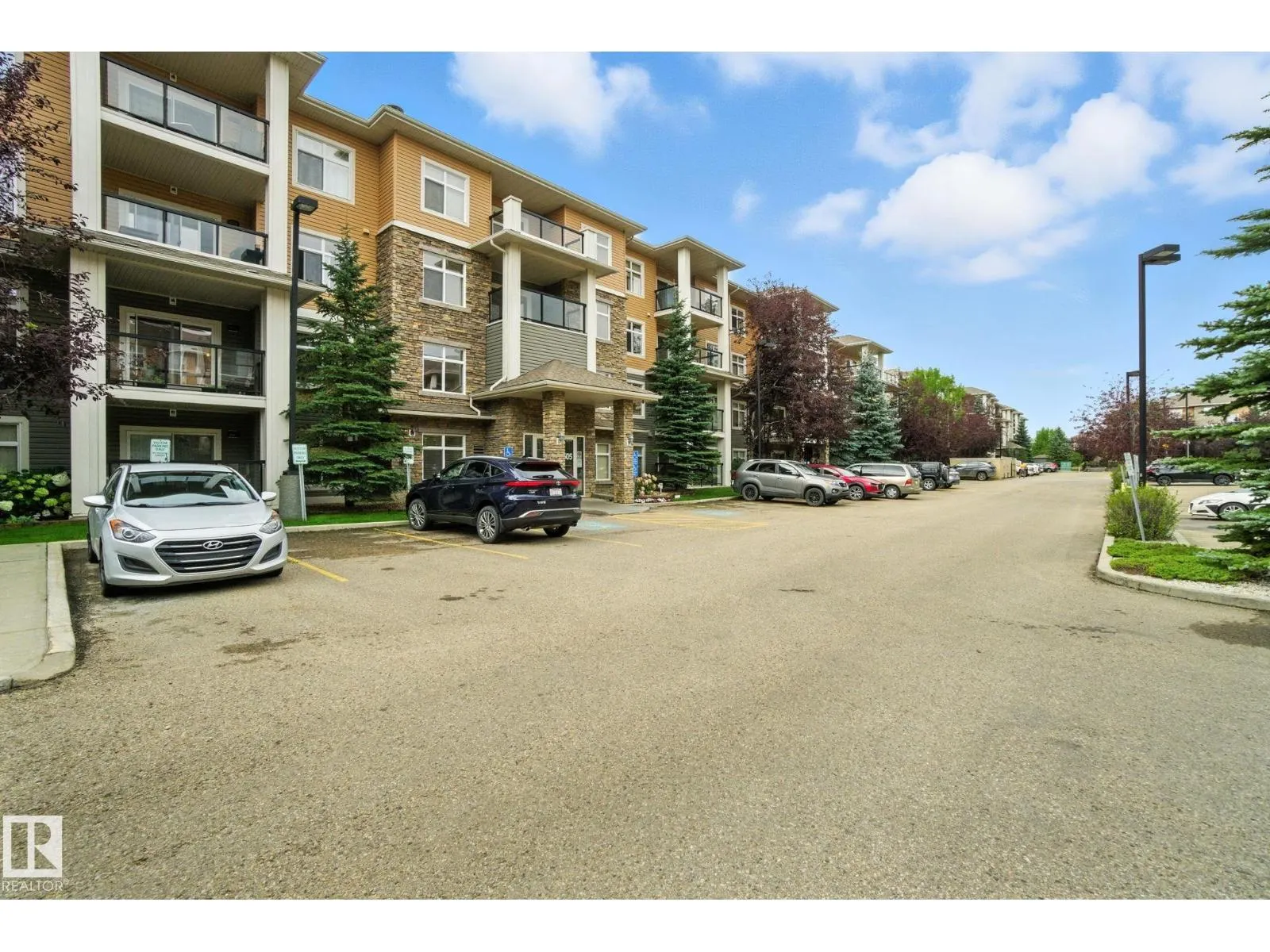 #134 11505 ELLERSLIE RD SW