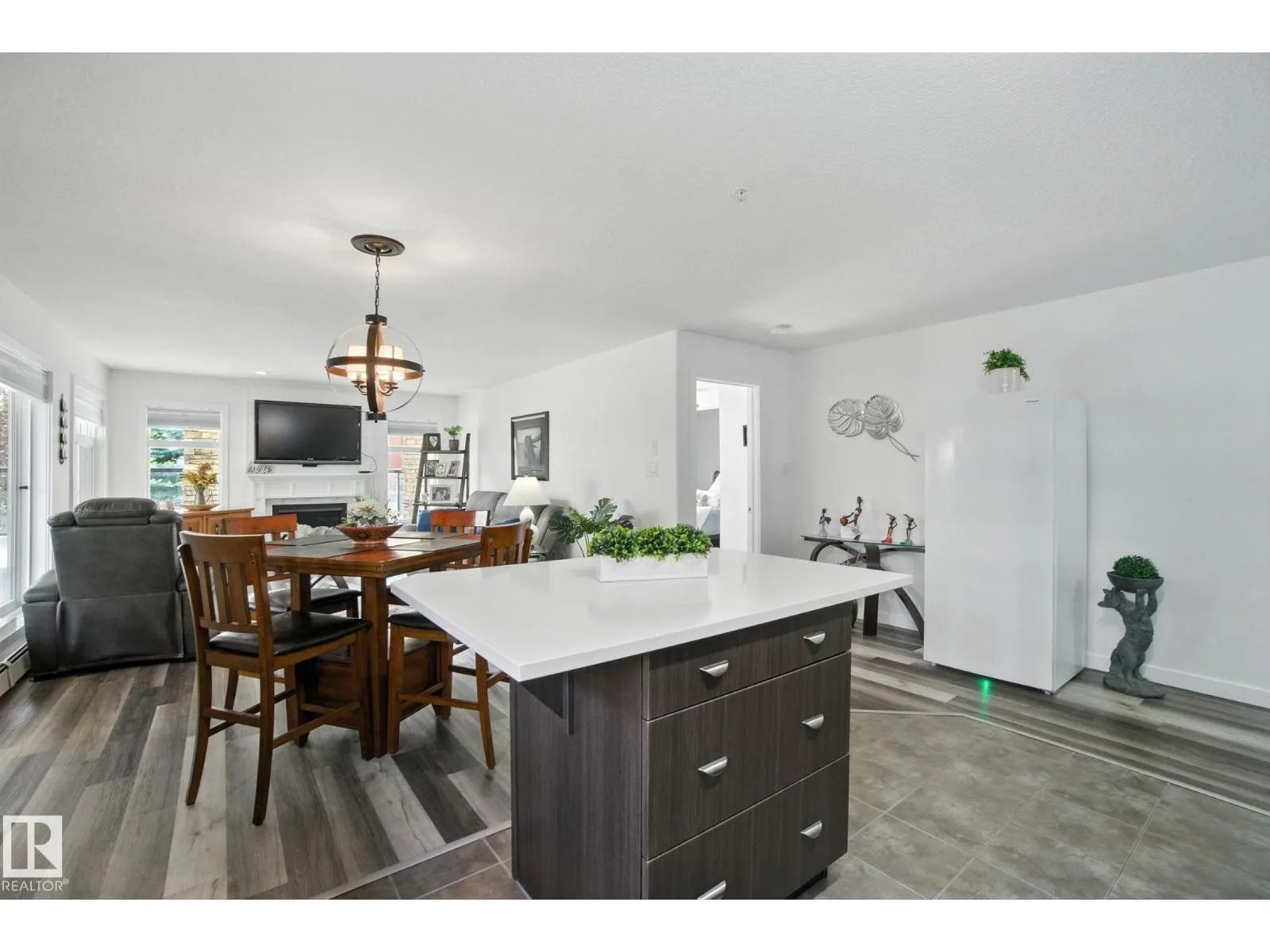 #134 11505 ELLERSLIE RD SW