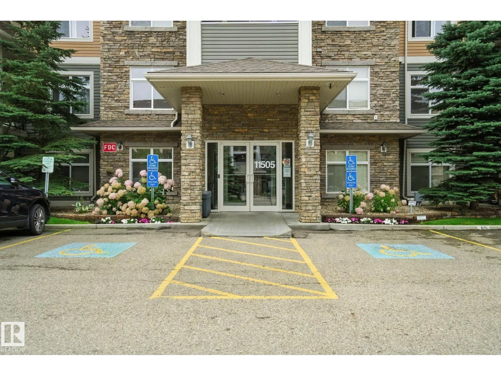 #134 11505 ELLERSLIE RD SW