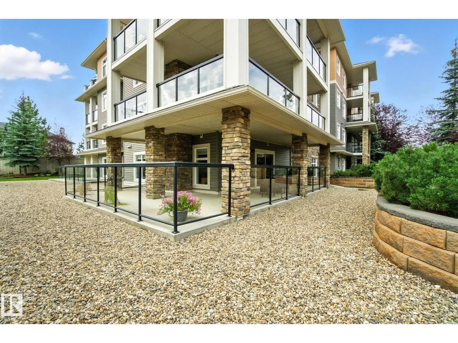 #134 11505 ELLERSLIE RD SW