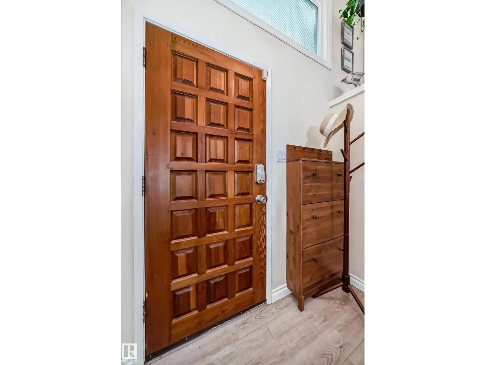 9608 169 ST NW