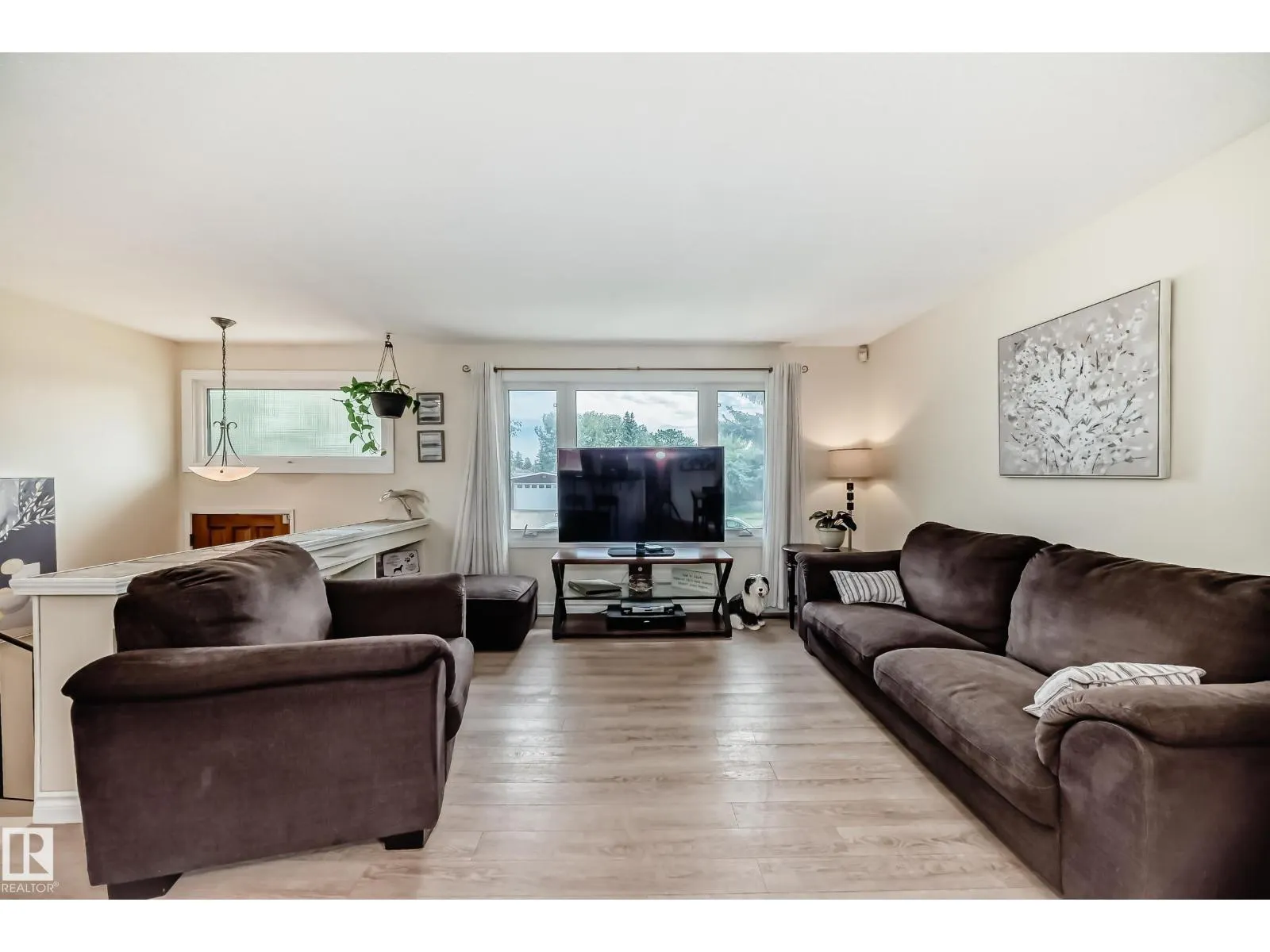 9608 169 ST NW