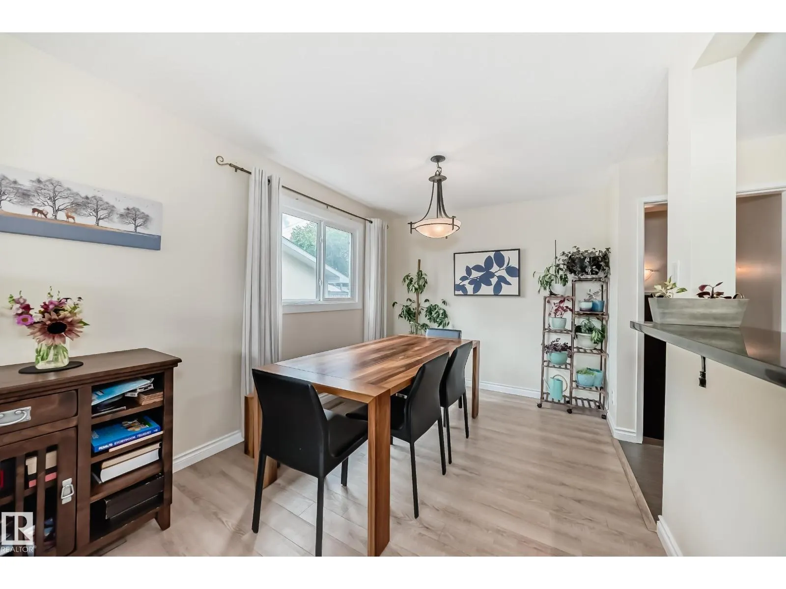 9608 169 ST NW