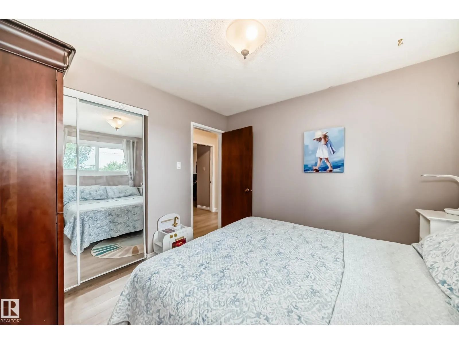 9608 169 ST NW