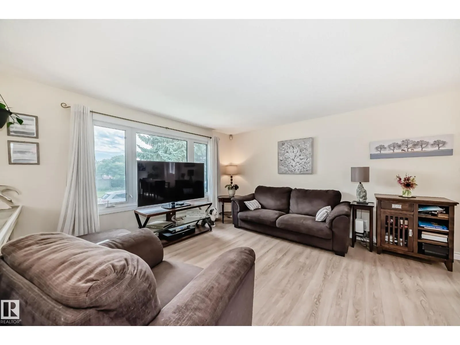 9608 169 ST NW