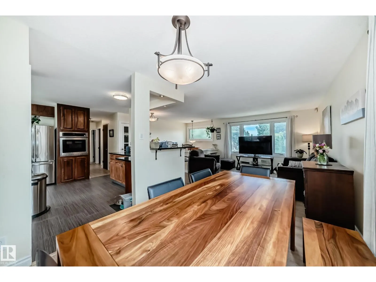 9608 169 ST NW
