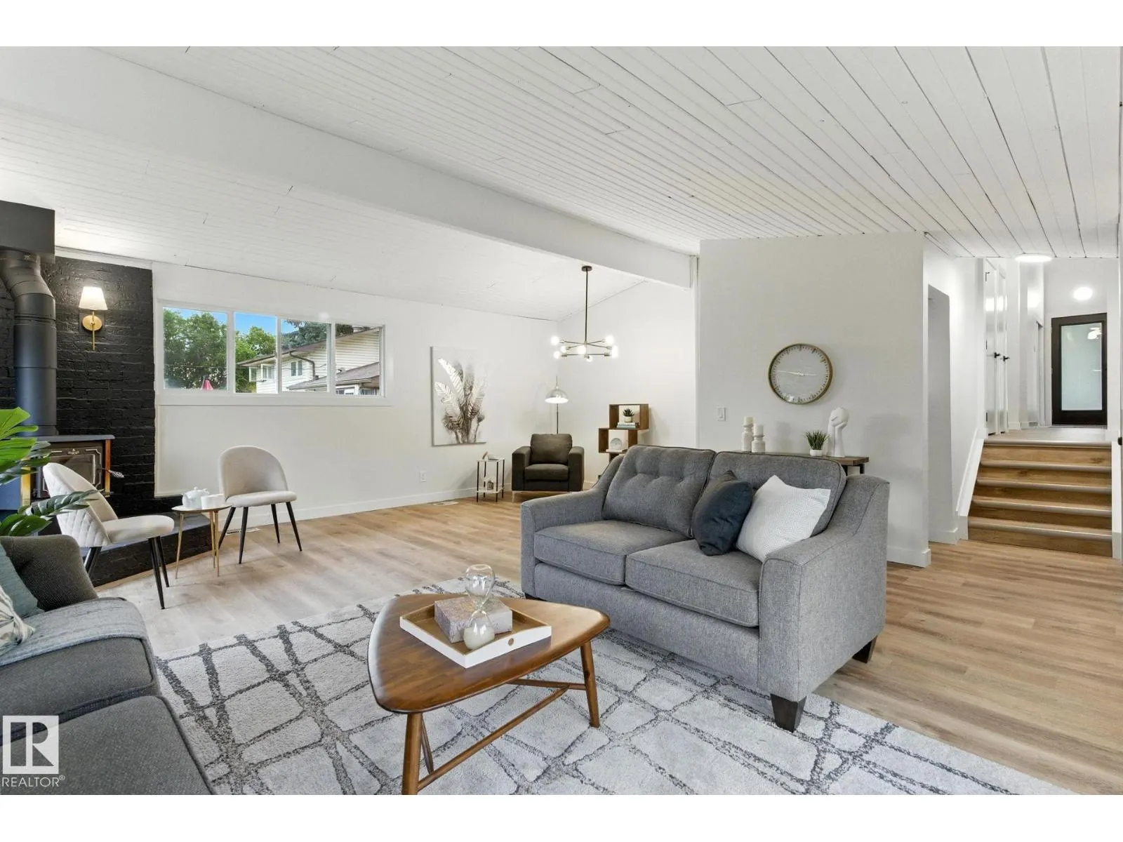 1 SYLVAN DR