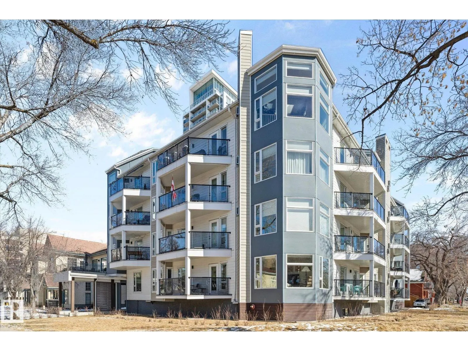 #202 9905 112 ST NW