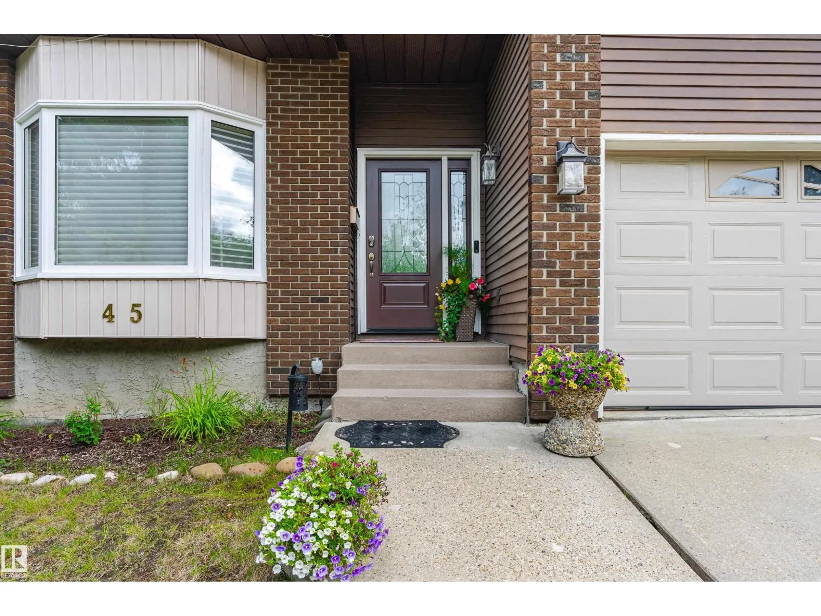 45 WENTWORTH CR