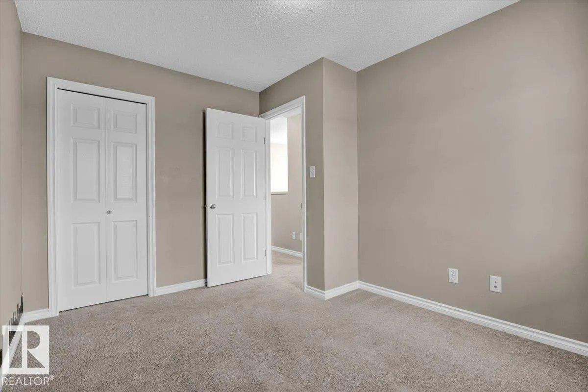 3704 WEIDLE CR SW