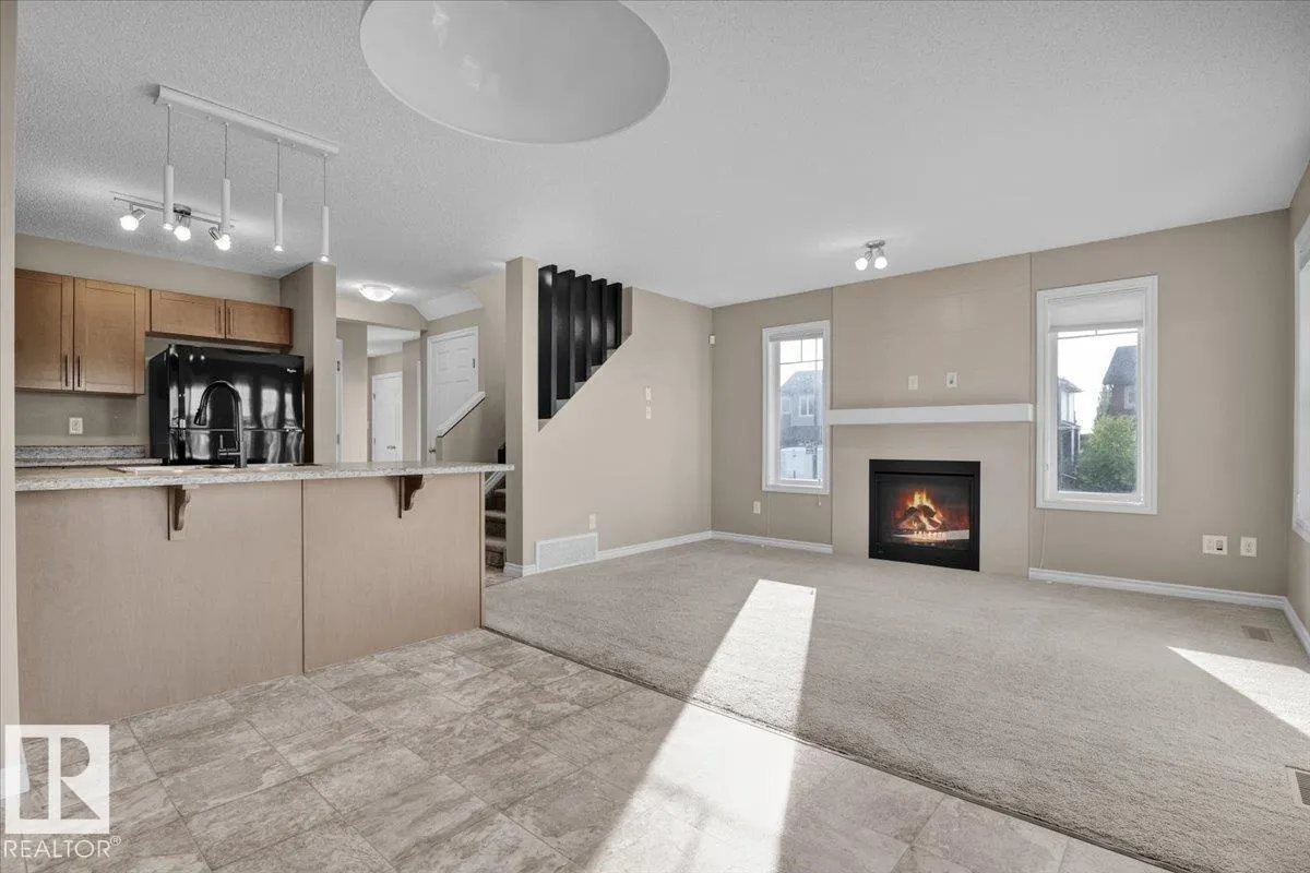 3704 WEIDLE CR SW