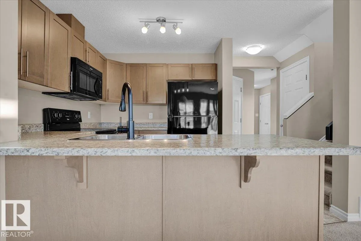3704 WEIDLE CR SW