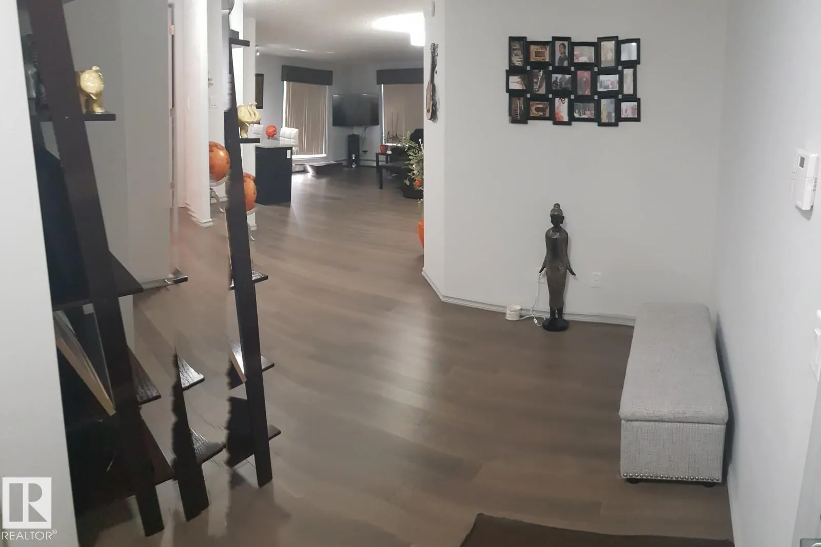 #117 2204 44 AV NW