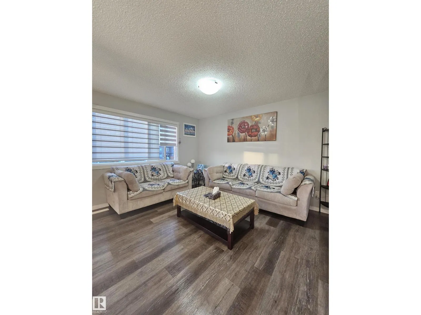 2258 57 ST SW