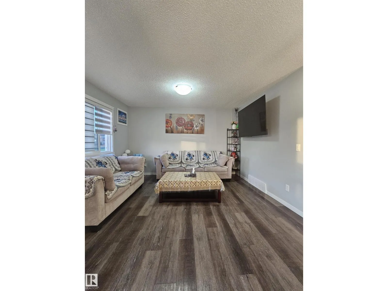2258 57 ST SW
