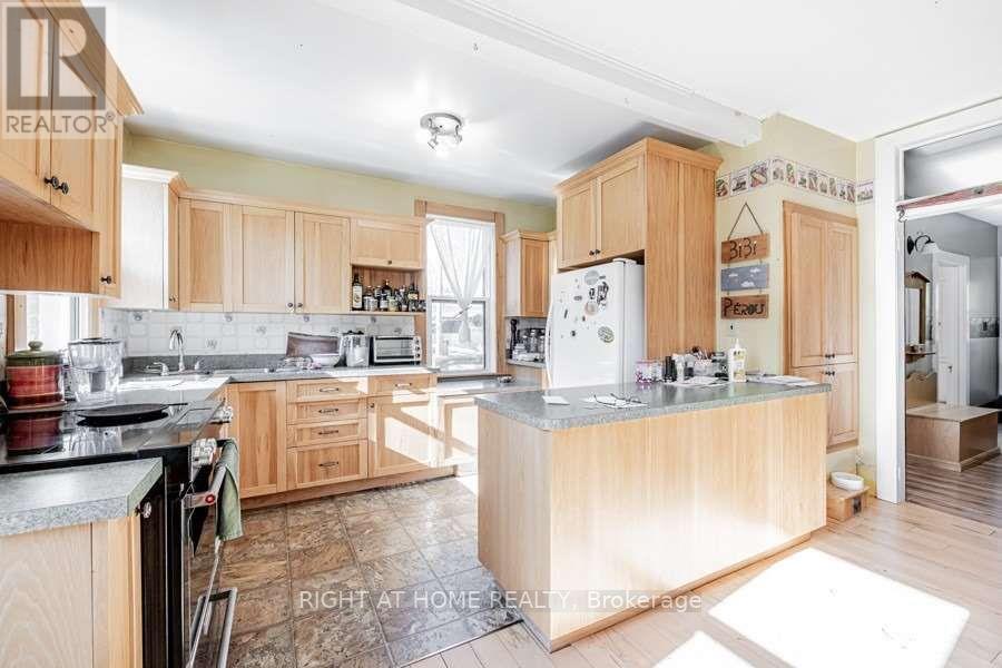 Listing E5805601 - Large Photo # 7