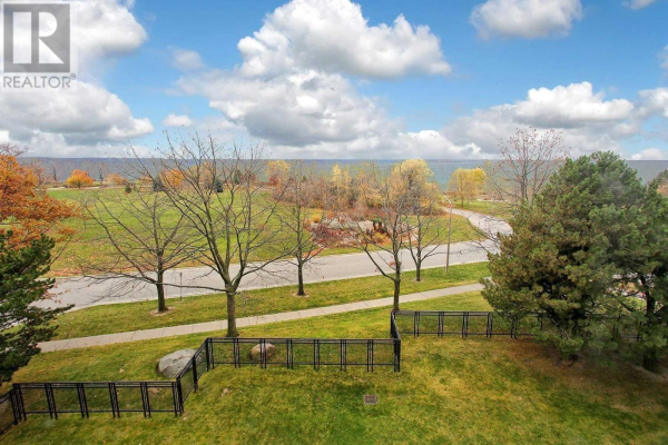 #402 -70 CUMBERLAND LANE, Ajax