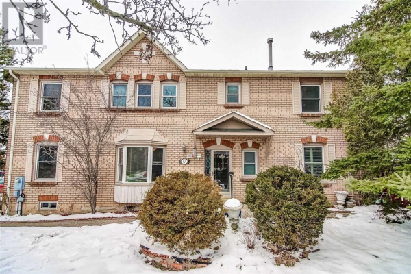 47 SABLE CRES, Whitby