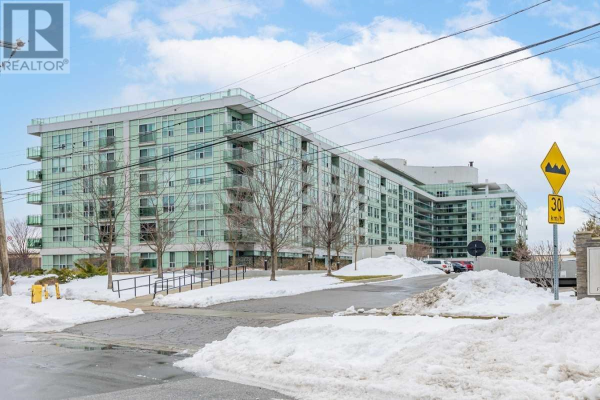 #521 -60 FAIRFAX CRES, Toronto