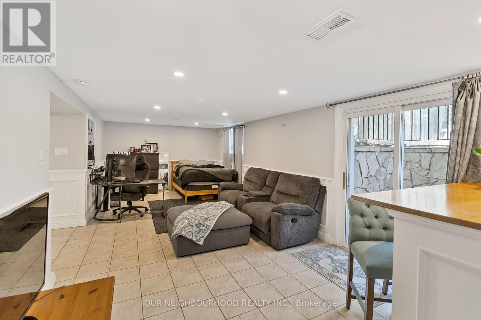 Listing E5967848 - Large Photo # 32